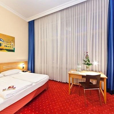Отель Novum Gates Charlottenburg 3*